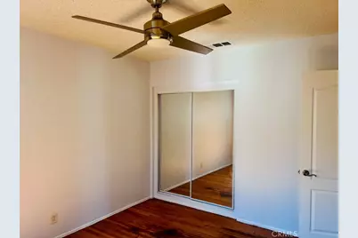 1073 E Plymouth Street, Long Beach, CA 90805 - Photo 17