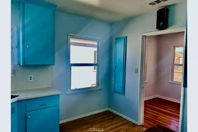 1073 E Plymouth Street, Long Beach, CA 90805 - Photo 7