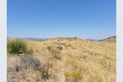 0 9, Agua Dulce, CA 91351 - Photo 5