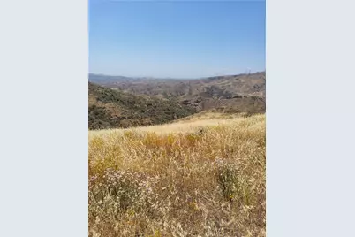 0 9, Agua Dulce, CA 91351 - Photo 17