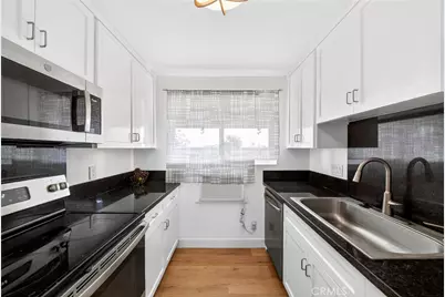 366 S Miraleste Drive #375, San Pedro, CA 90732 - Photo 9