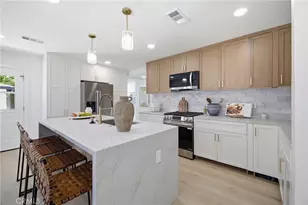 1098 E Ridgewood, Long Beach, CA 90807 - Photo 13