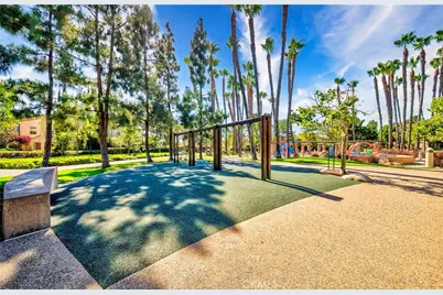 54 Salton, Irvine, CA 92602 - Photo 31