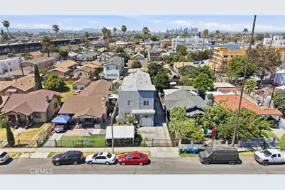 325 W 75th Street, Los Angeles, CA 90003 - Photo 1