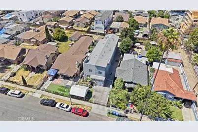 325 W 75th Street, Los Angeles, CA 90003 - Photo 3