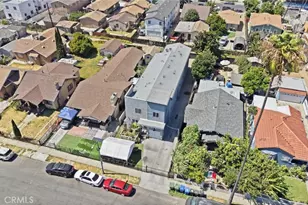 325 W 75th St, Los Angeles, CA 90003 - Photo 3