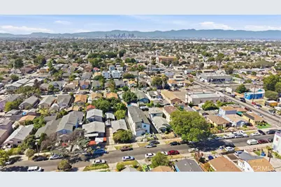 239 E 85th, Los Angeles, CA 90003 - Photo 3