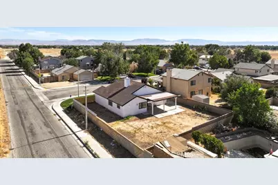 2559 E Avenue J2, Lancaster, CA 93535 - Photo 23