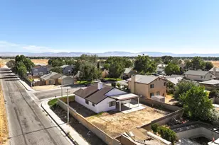 2559 E Ave J2, Lancaster, CA 93535 - Photo 23