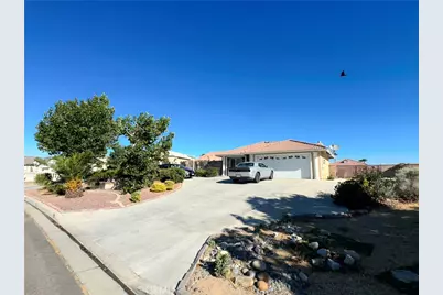 20284 Majestic Drive, Apple Valley, CA 92308 - Photo 3