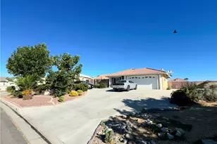 20284 Majestic Dr, Apple Valley, CA 92308 - Photo 3