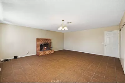 15871 E Avenue Q1, Palmdale, CA 93591 - Photo 5