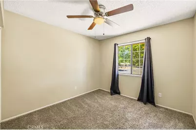 15871 E Avenue Q1, Palmdale, CA 93591 - Photo 11