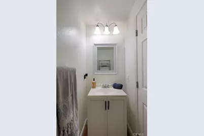 720 W 4th #110, Long Beach, CA 90802 - Photo 11
