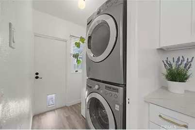 2310 Magnolia Avenue, Long Beach, CA 90806 - Photo 17