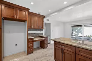 11 Redwood Tree, Irvine, CA 92612 - Photo 9