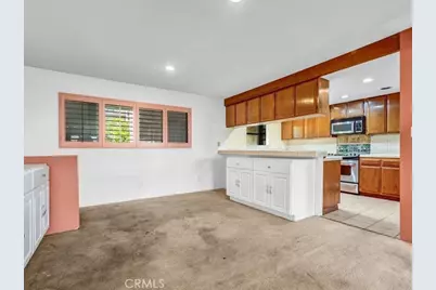 2298 Rose #302, Signal Hill, CA 90755 - Photo 11
