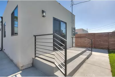1827 W 76th, Los Angeles, CA 90047 - Photo 31