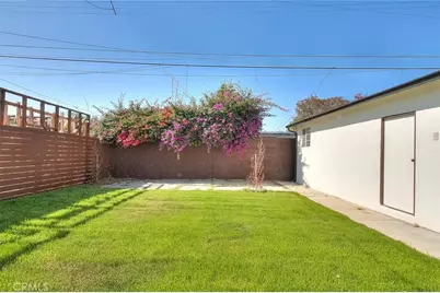 1827 W 76th, Los Angeles, CA 90047 - Photo 37