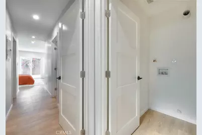 1827 W 76th, Los Angeles, CA 90047 - Photo 19