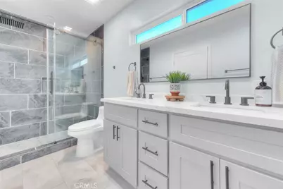 1827 W 76th, Los Angeles, CA 90047 - Photo 23