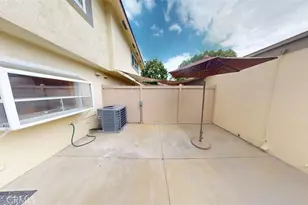 9804 Via Sonoma, Cypress, CA 90630 - Photo 19