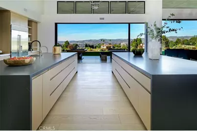 7663 E Corto, Anaheim Hills, CA 92808 - Photo 15