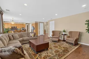 9511 Halekulani, Garden Grove, CA 92841 - Photo 17
