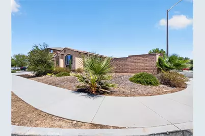 24255 Insignia, Menifee, CA 92584 - Photo 3