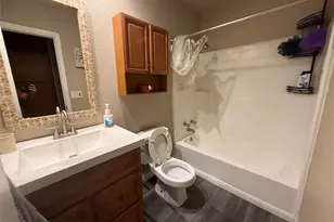 19236 Stroh Ave, Corona, CA 92881 - Photo 7