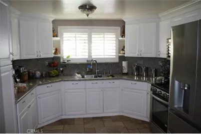 187 Mistletoe Drive, Corona, CA 92879 - Photo 19