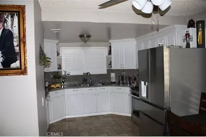 187 Mistletoe Drive, Corona, CA 92879 - Photo 21
