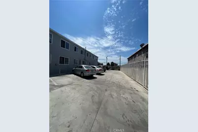 714 E 108th, Los Angeles, CA 90059 - Photo 5