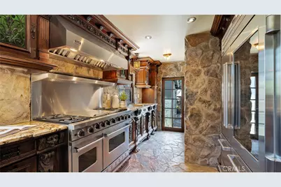 2510 N Park Boulevard, Santa Ana, CA 92706 - Photo 45