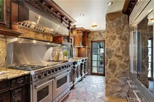 2510 N Park Blvd, Santa Ana, CA 92706 - Photo 45