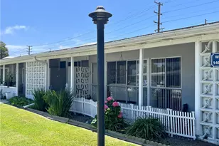 14001 Thunderbird Dr M2-4J, Seal Beach, CA 90740 - Photo 3