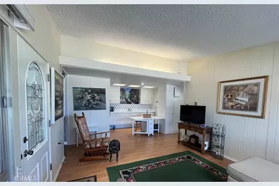 14001 Thunderbird Dr., M2-4J, Seal Beach, CA 90740 - Photo 17