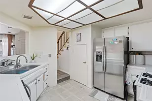 2322 S Mira Ct, Anaheim, CA 92802 - Photo 7