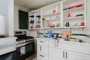 3650 7th Ave, Los Angeles, CA 90018 - Photo 25