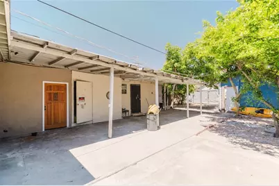 3650 7th Avenue, Los Angeles, CA 90018 - Photo 29