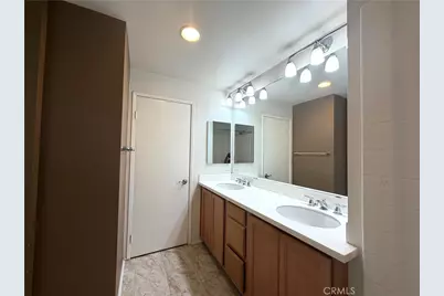 500 N Willowbrook, Compton, CA 90220 - Photo 23