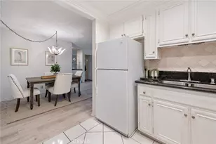 102 Scholz, Newport Beach, CA 92663 - Photo 13