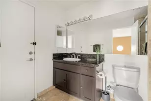 698 S Berendo, Los Angeles, CA 90005 - Photo 19