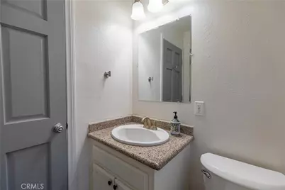 519 N Daisy Avenue, Santa Ana, CA 92703 - Photo 9