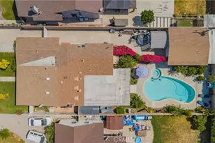 10530 Newville Ave, Downey, CA 90241 - Photo 1