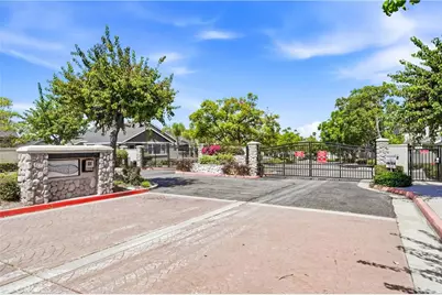 3521 E Berkshire Court #F, Orange, CA 92869 - Photo 43