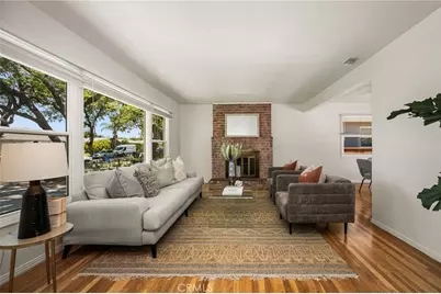 1915 N Linwood Avenue, Santa Ana, CA 92705 - Photo 5