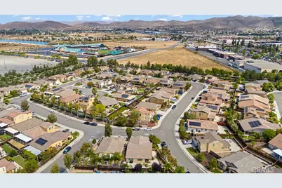 29428 Golden Glove, Lake Elsinore, CA 92530 - Photo 39