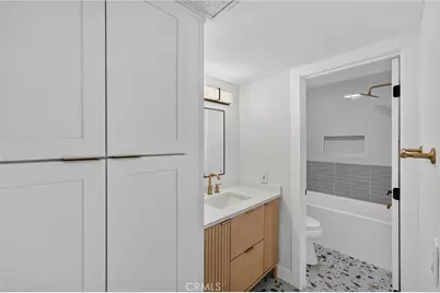 2807 S Fairview #C, Santa Ana, CA 92704 - Photo 13