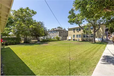 4322 Elm Avenue, Long Beach, CA 90807 - Photo 13